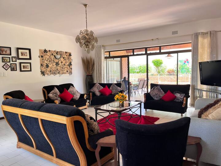 Tlc House - Johannesburg