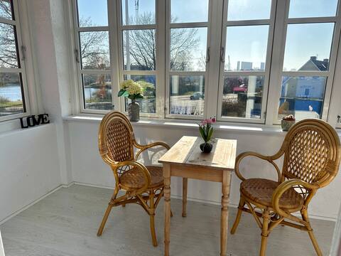 Lovely 6 prs apartment in Rønne.