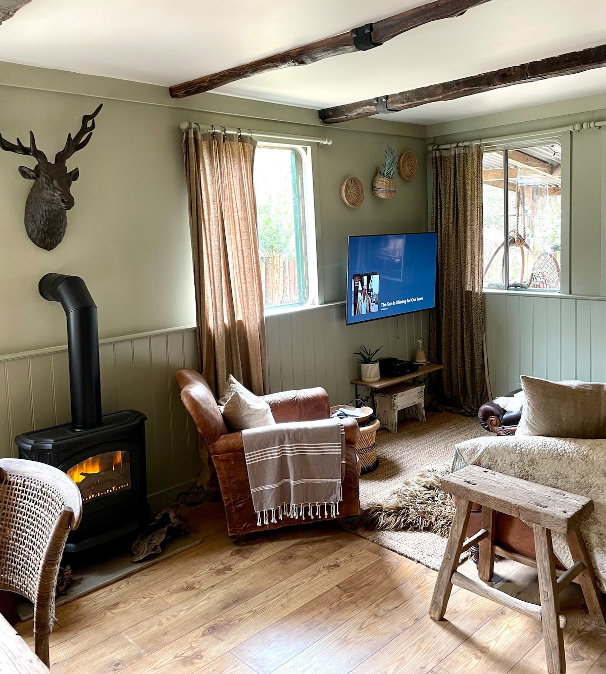 Top performing Airbnb: Red Squirrel Batch in Isle Of Wight