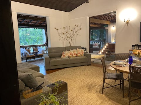 Top Airbnb: The Address: Jacuzzi, Swimming pool, 30 min from S.P. em Mairiporã