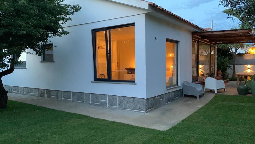 Casa do Guincho, Cozy modern Beach House gallery image 2