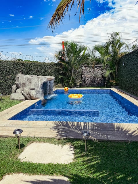 Private Pool | A/C | 5 minutes IRTRA | Safe