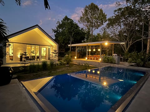 A Nordic House in Highland Bacolod