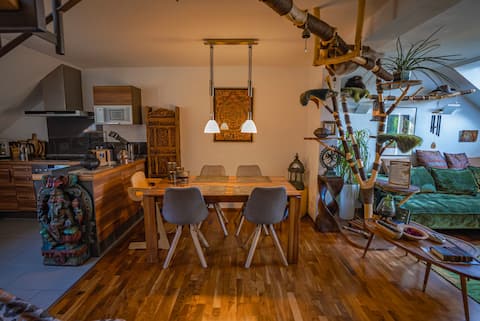 Duplex with a castle view