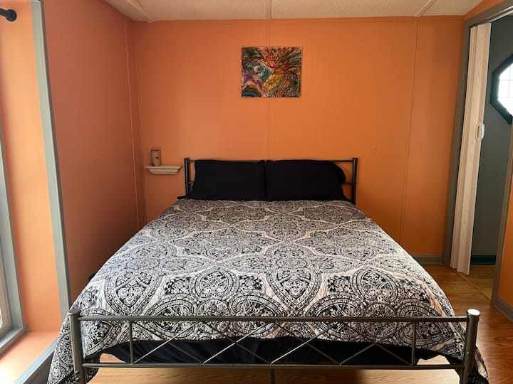 Manželská posteľ.