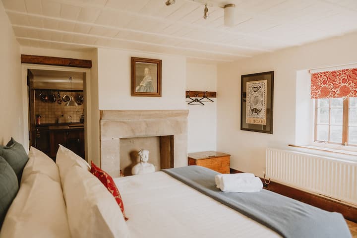 Schlafzimmer 1