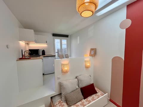 Top Airbnb: Studio 10 min to center of Paris / Maison des Examens in Gentilly