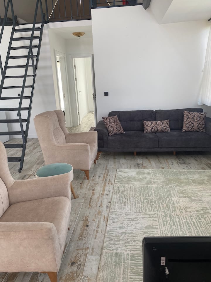 3+1 Bungalow W/heated Pool, Fireplace - Kartepe