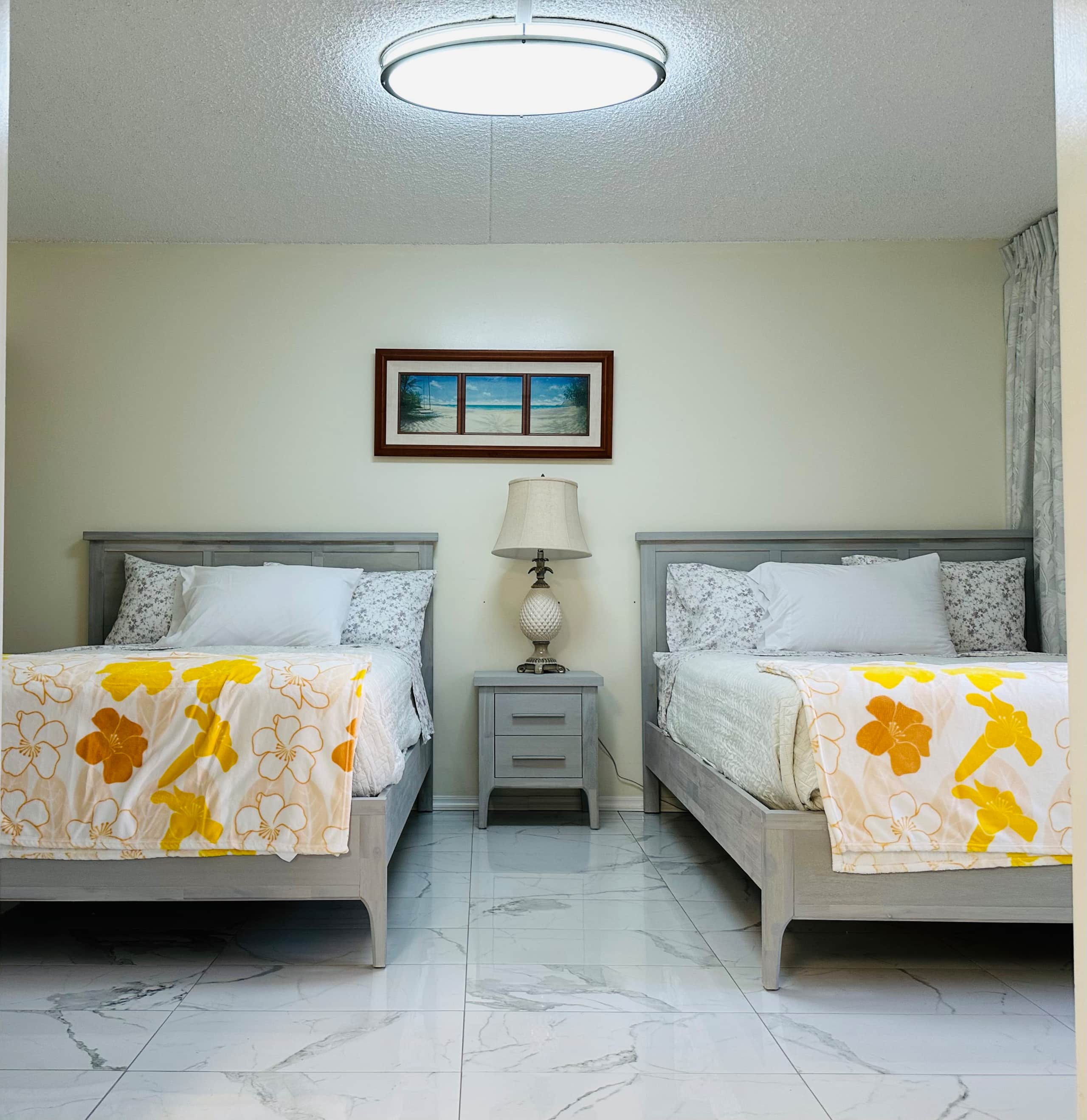 Condo in Honolulu · ★4.78 · 1 bedroom · 3 beds · 1 private bath - Image 48