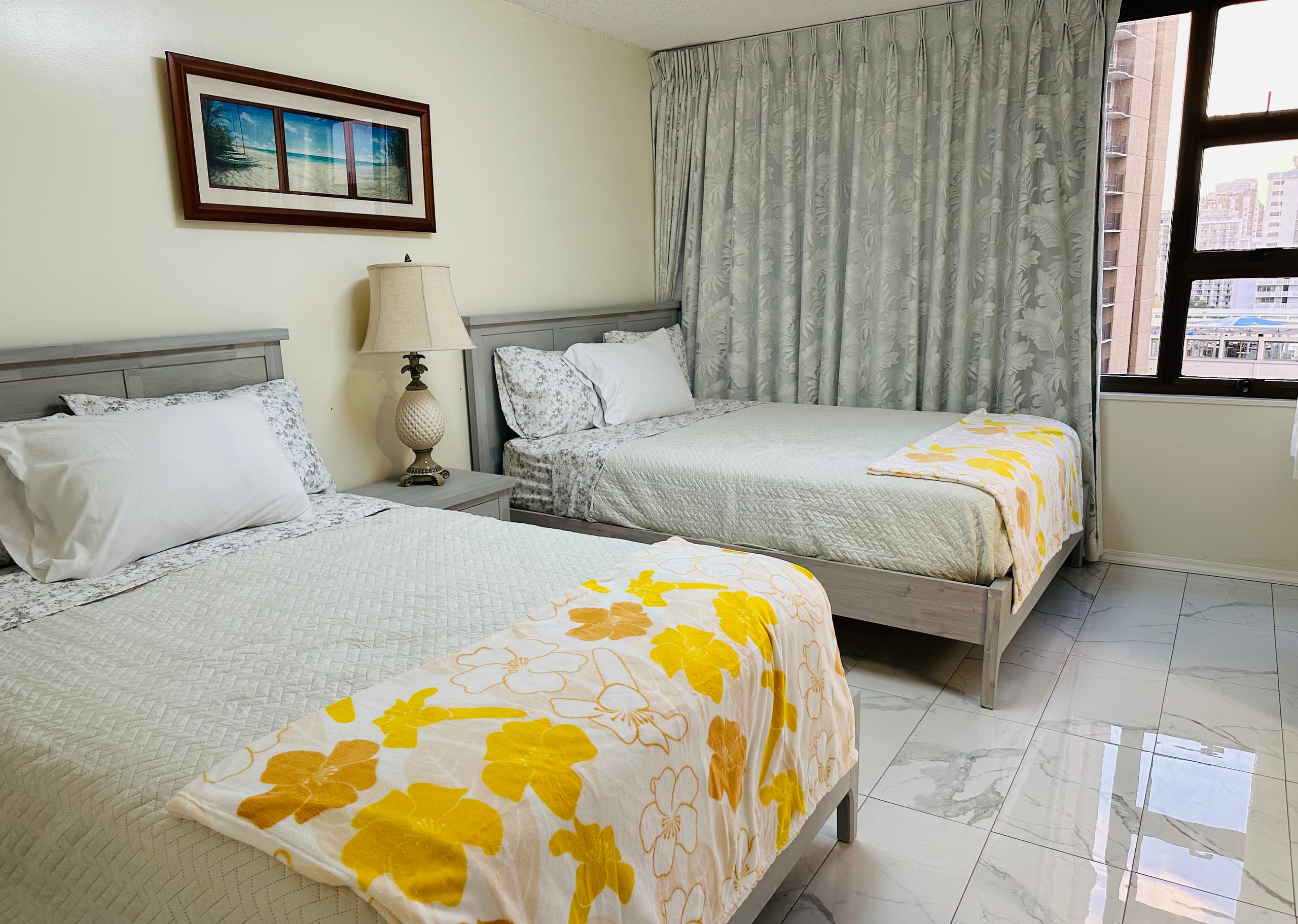 Condo in Honolulu · ★4.78 · 1 bedroom · 3 beds · 1 private bath - Image 8
