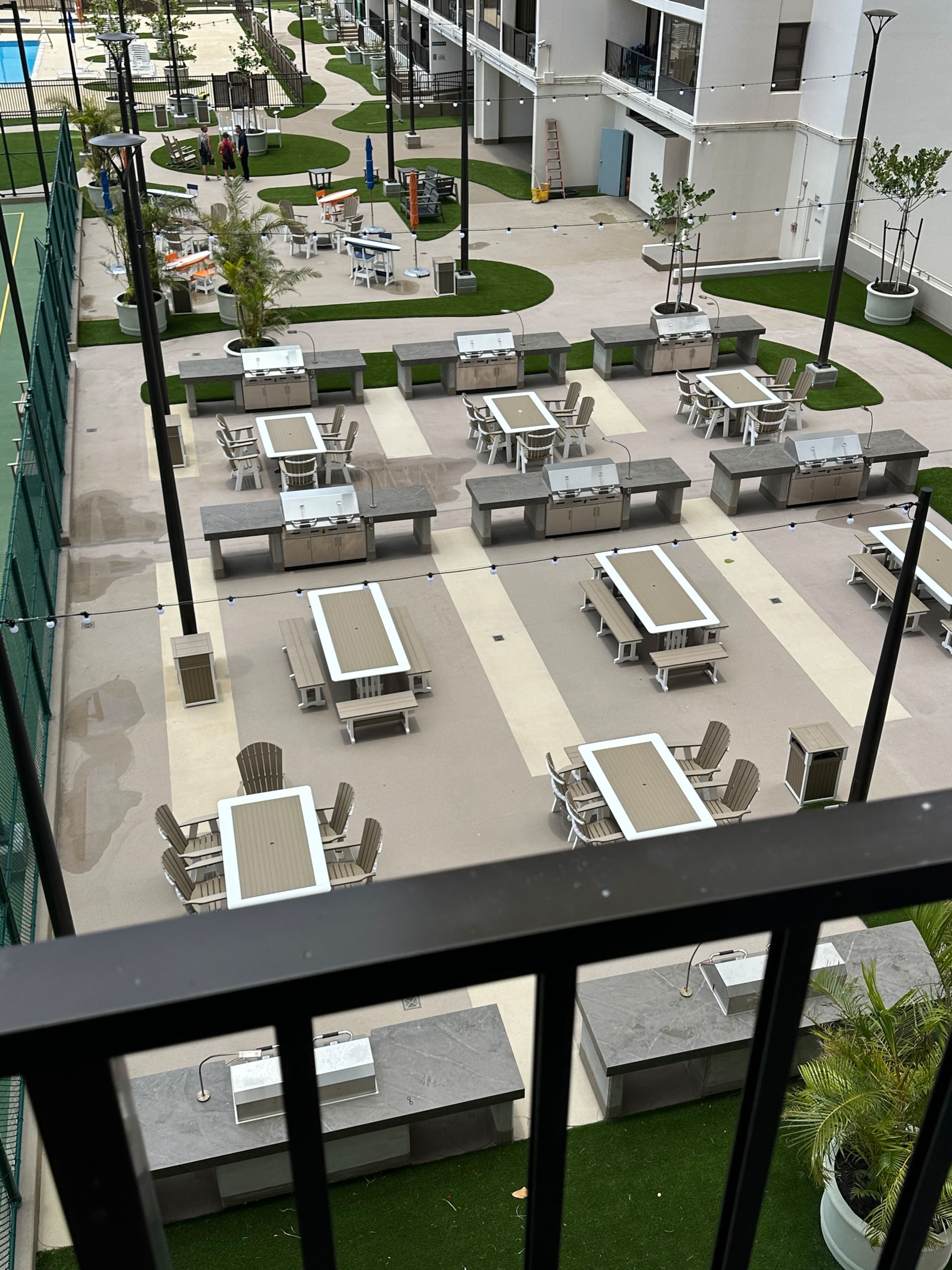 Condo in Honolulu · ★4.78 · 1 bedroom · 3 beds · 1 private bath - Image 32