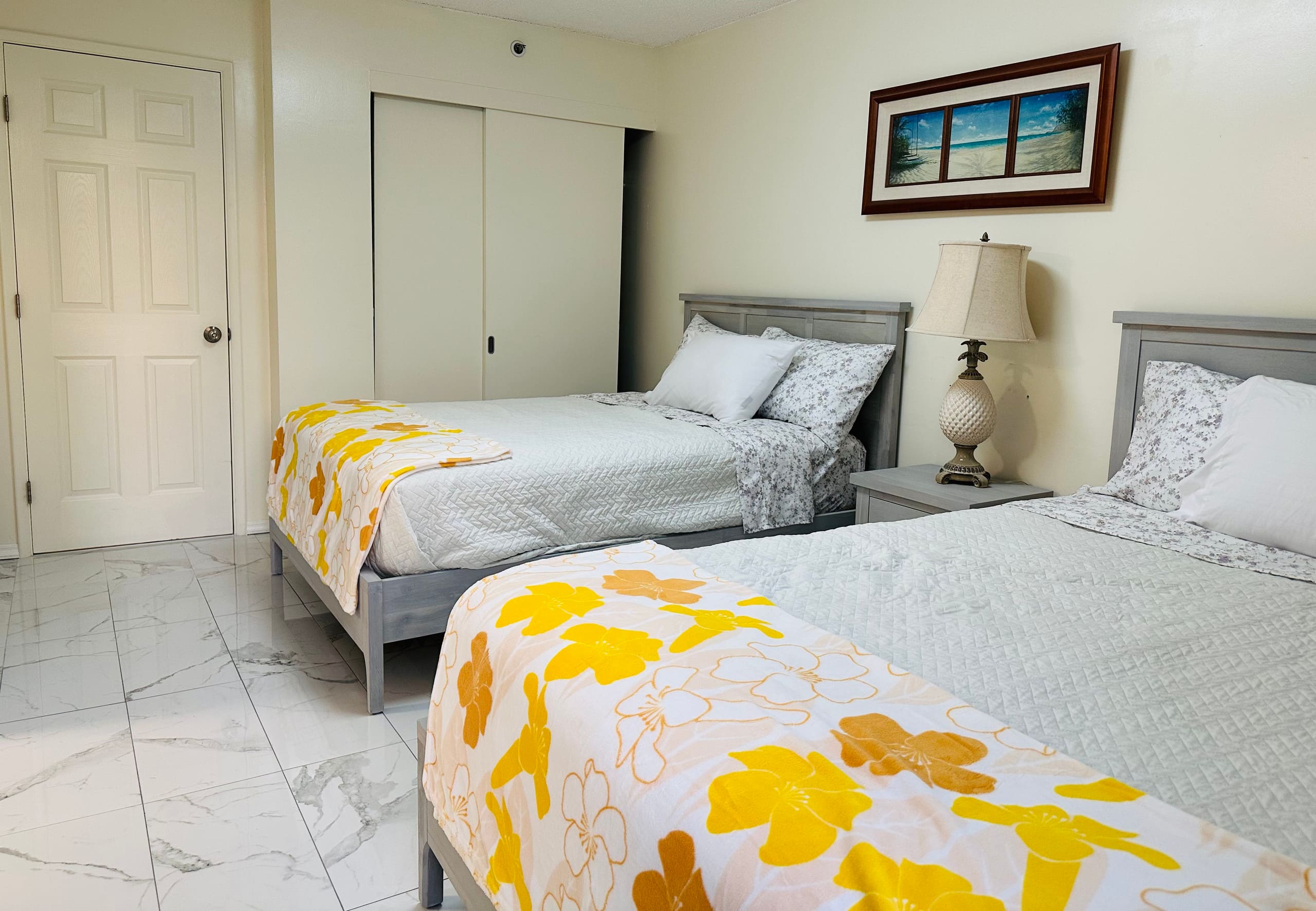 Condo in Honolulu · ★4.78 · 1 bedroom · 3 beds · 1 private bath - Image 33