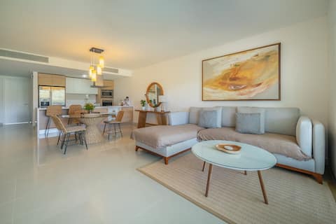 Top Airbnb: Casa Bonita 315N Mareazul in Grand Coral