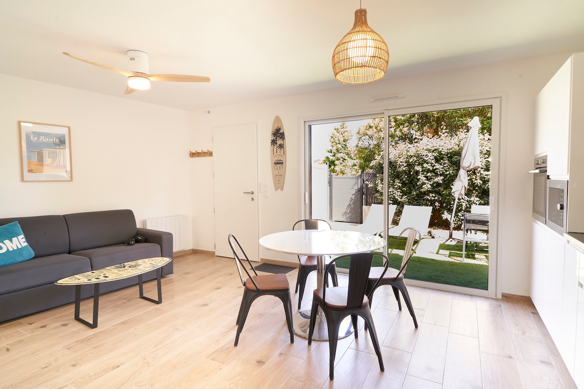 Top performing Airbnb: "Sea effect" cottage with garden in La Baule Escoublac
