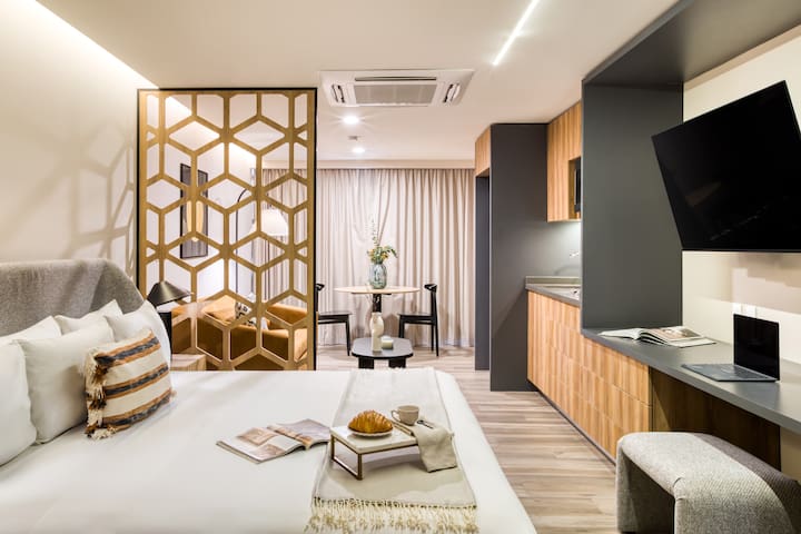 Rare 2BR Apt in Privileged Location | 24/7 SEC