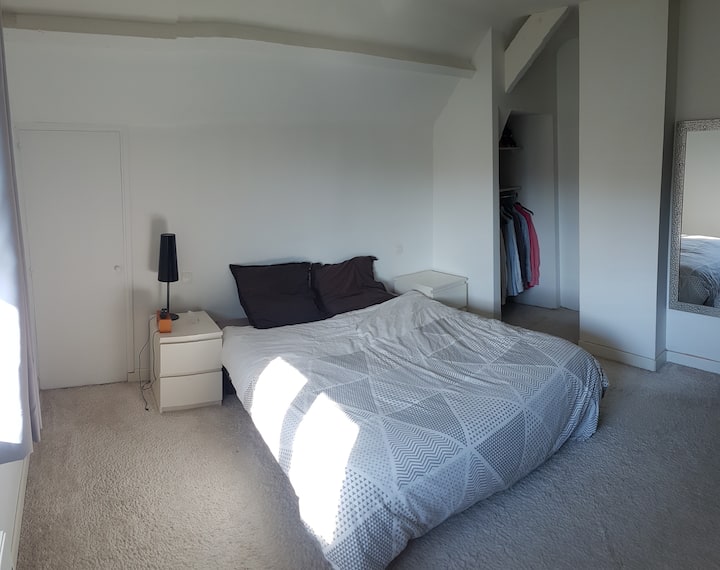 غرفة النوم 2