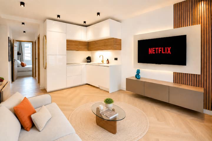 Menton / Monaco /Full Clim / 2 Bedrooms / Luxe - Roquebrune-Cap-Martin