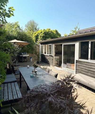 Rare Find: Stor Villa centralt beliggende gallery image 4