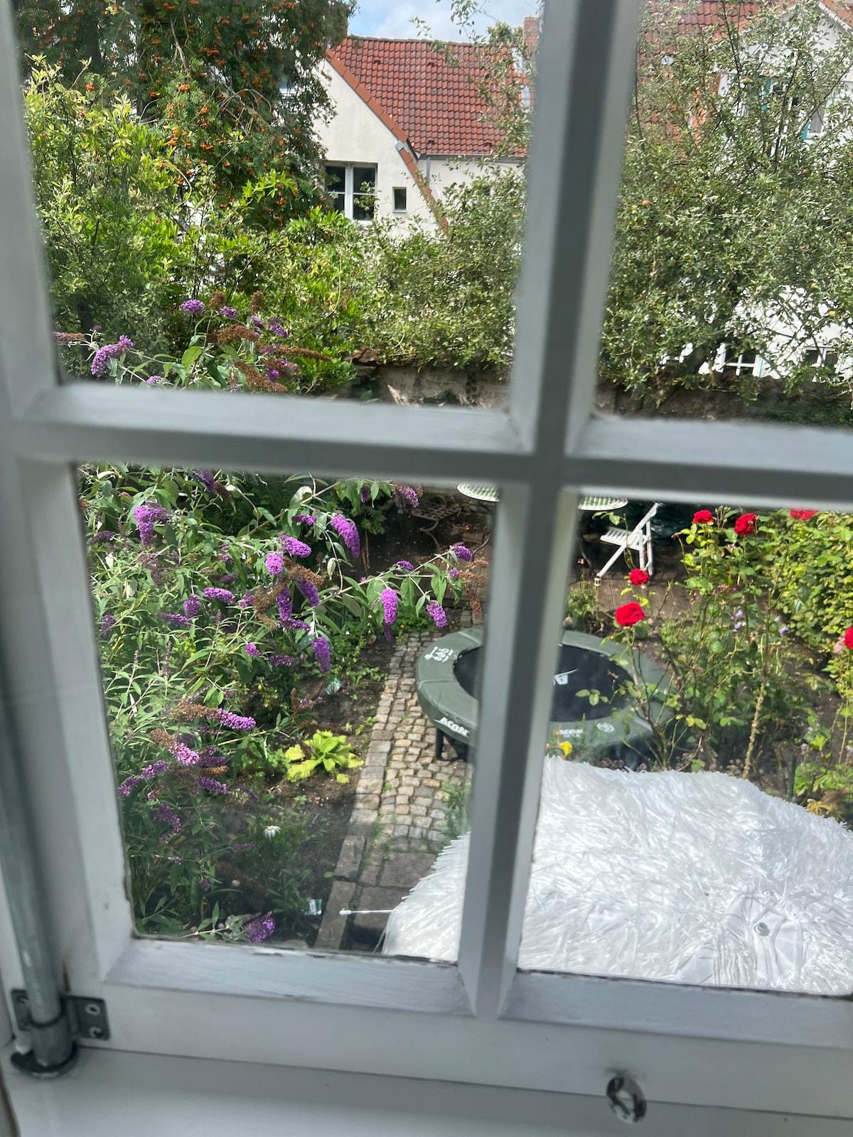 Top Airbnb: Magnificent hallhouse with garden in Lübeck