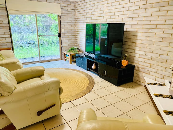 Eumundi Crescent Oasis - Cooroy