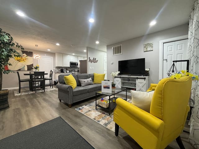 Beautiful renovated ranch in Columbus