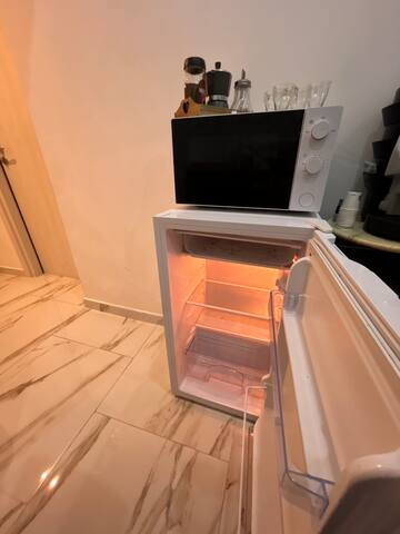 Intero alloggio – Centro storico – via tribunali gallery image 5