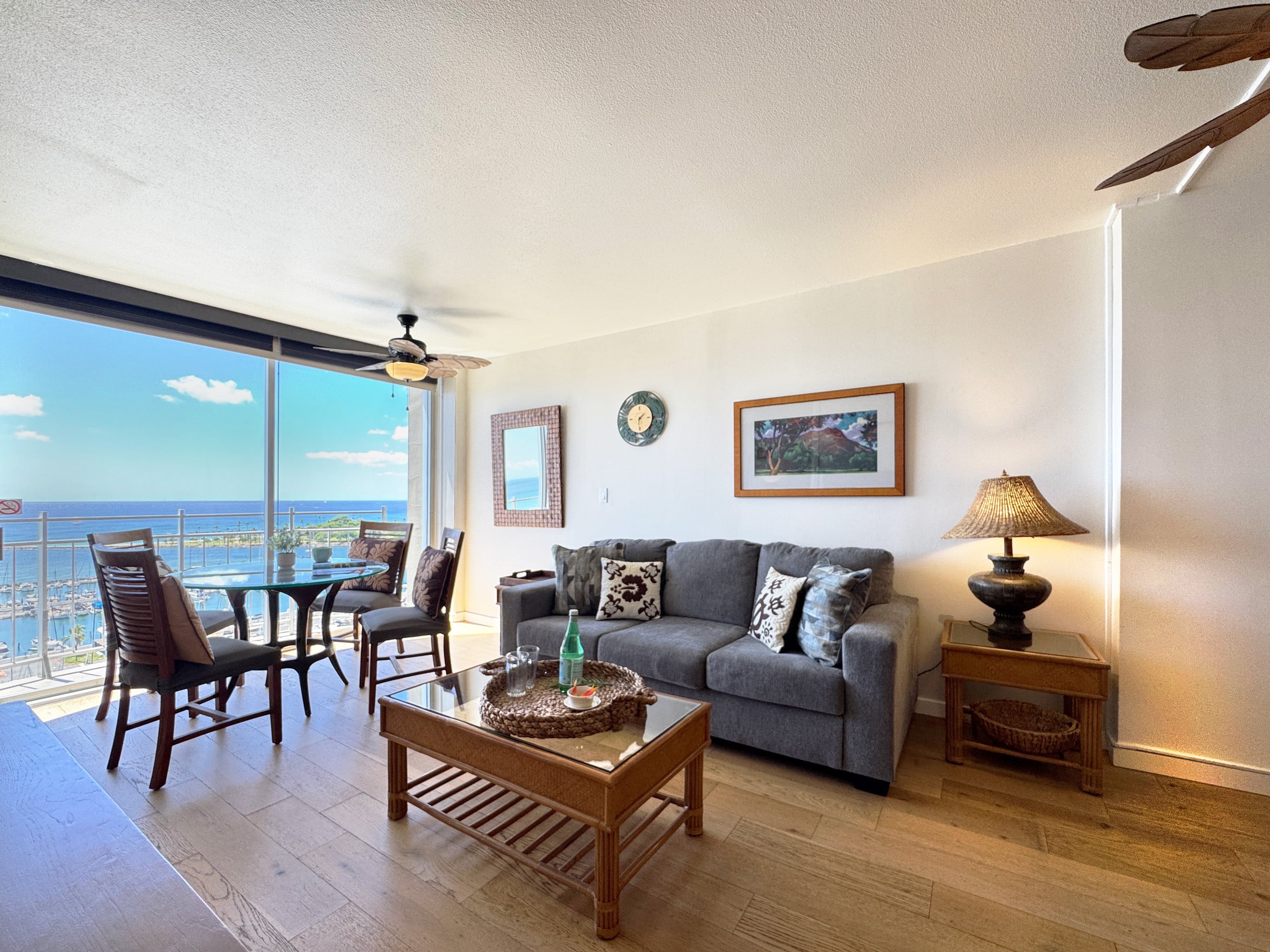 Condo in Honolulu · ★4.76 · 1 bedroom · 2 beds · 1 private bath - Image 1