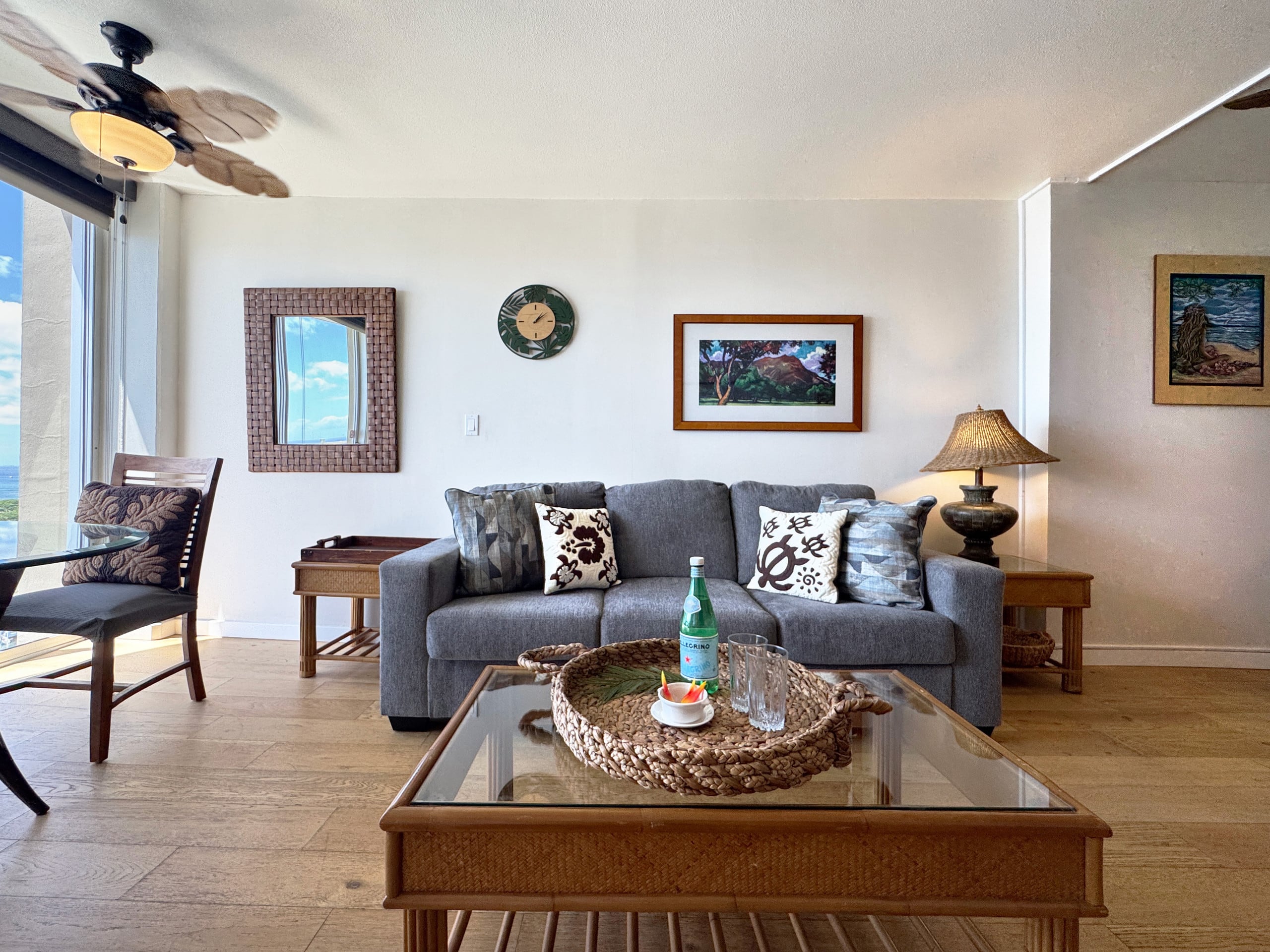 Condo in Honolulu · ★4.76 · 1 bedroom · 2 beds · 1 private bath - Image 7