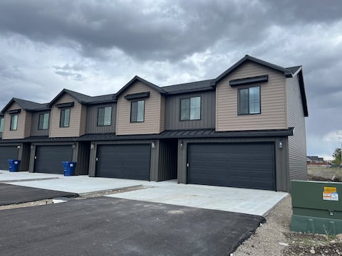 Ashton, ID-Central to it ALL