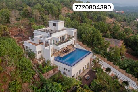 4 BHK Sea View/Pvt Pool, Morjim Opp Thalassa Beach