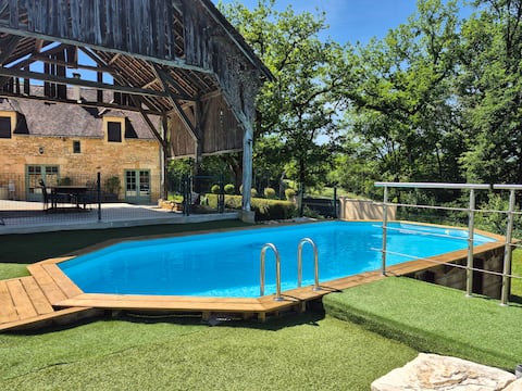 Gîte overlooking Domme with private pool and spa