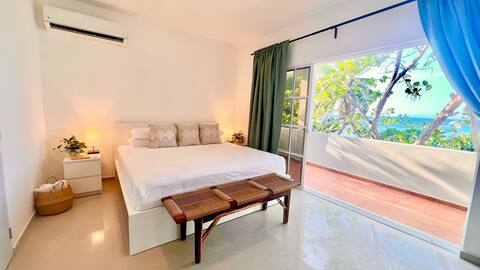 Blue Island Punta Rucia Beach front 2