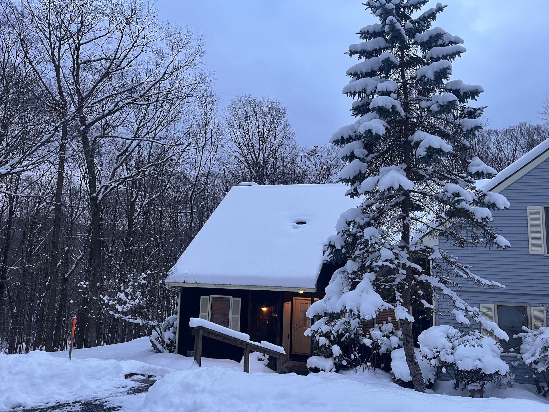 LuNo - Relaxing Ski and Culture Berkshires Escape