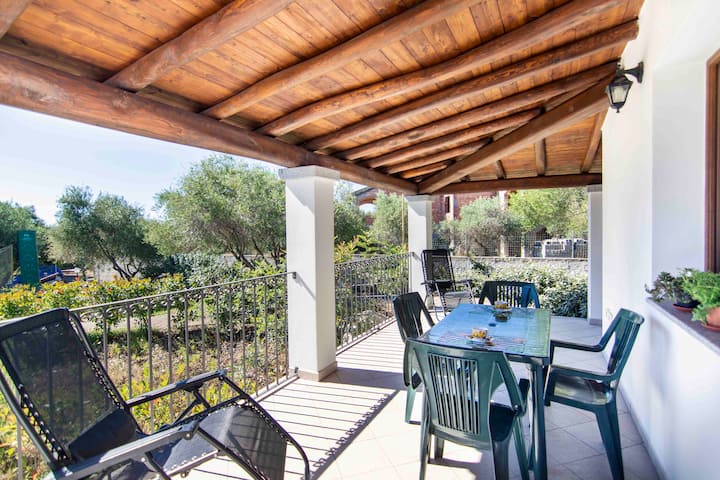 Bilocale 7a Al Mare Con Ampia Veranda Vista Mare - Bari Sardo