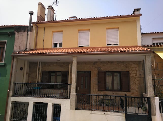 listing_image