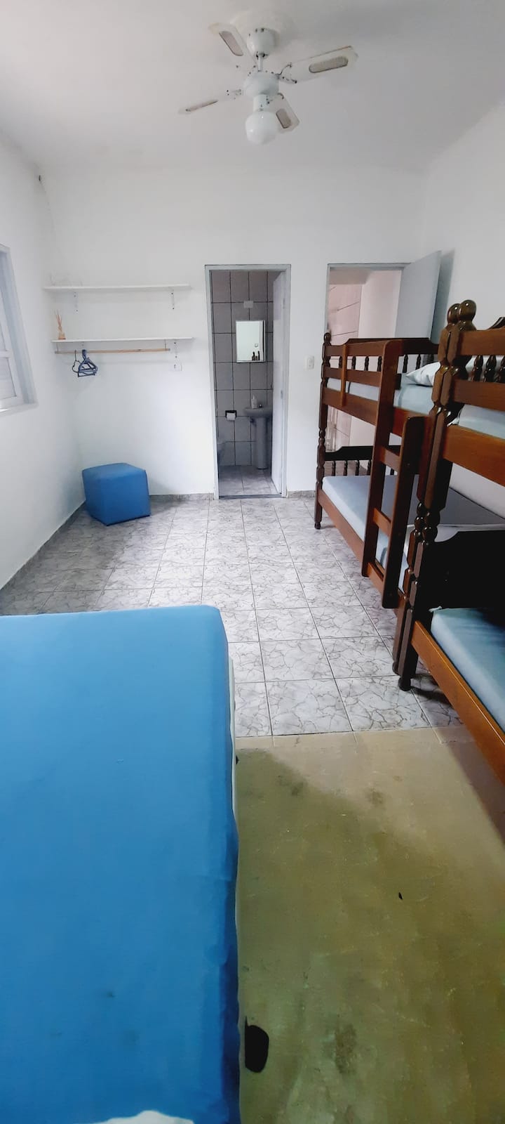 غرفة النوم 1