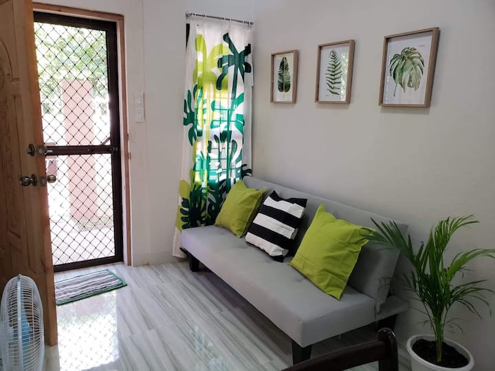 A- Camille's Homestay - Alaminos