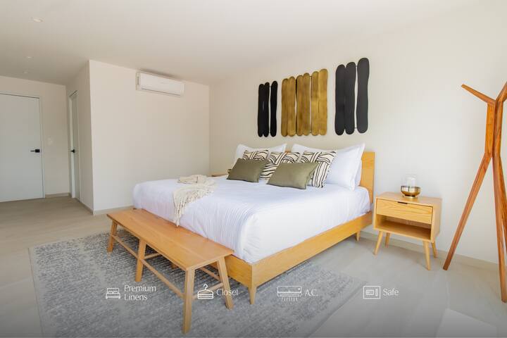 Capitalia | Sunset Terrace Views & Park Lincoln