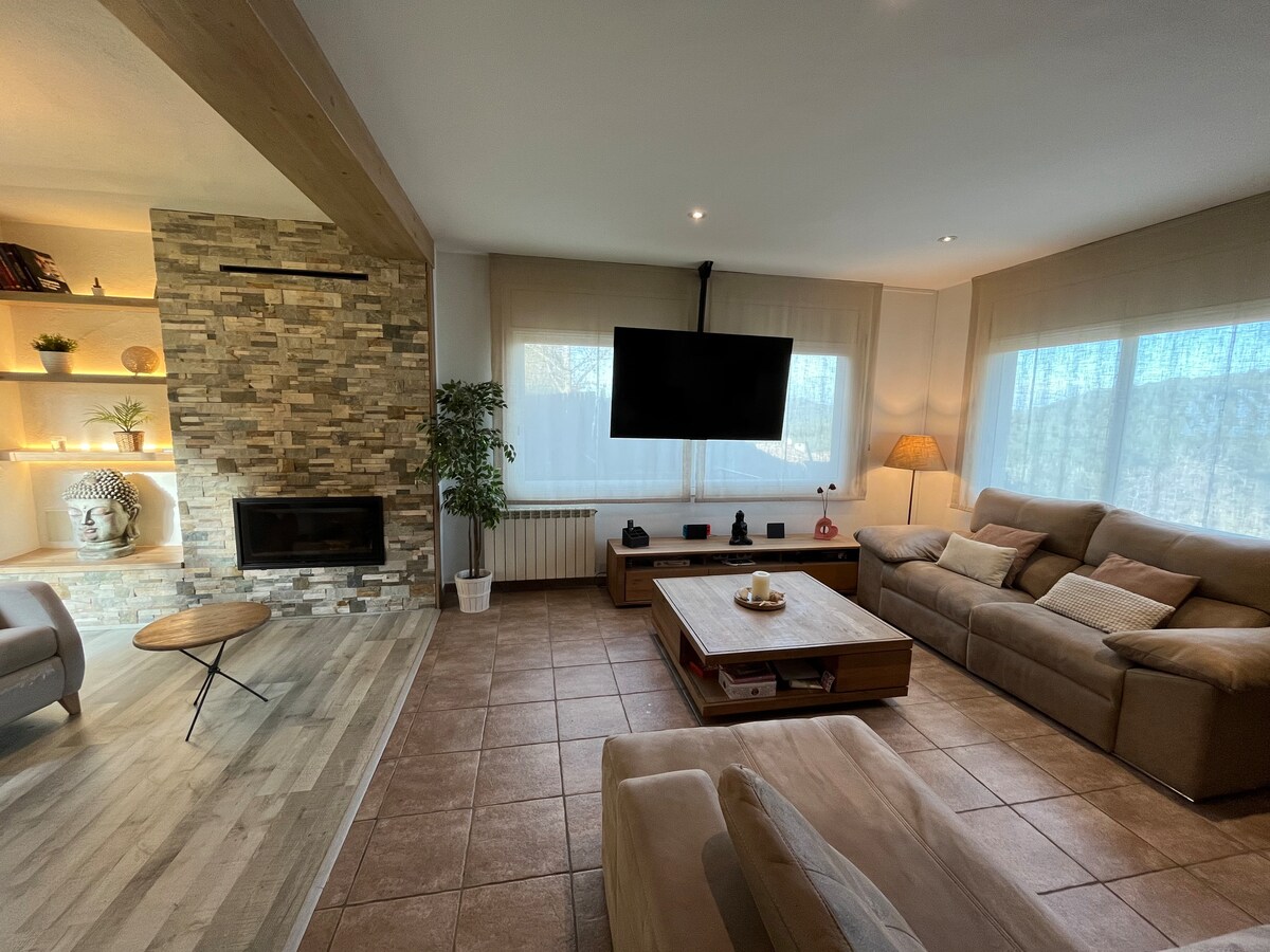 Popular Airbnb listing: Casa Mia in Begur