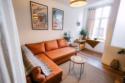 Successful Airbnb property: Cozy Boho Studio in Edinburgh in Leith