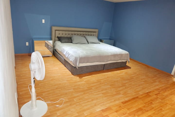 საძინებელი 1