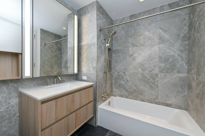 midtown 2 bedrooms 2 baths gallery image 4