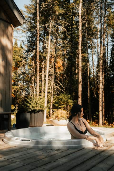 Chalet and Scandinavian Hot Tub – Saint-Donat / Tremblant