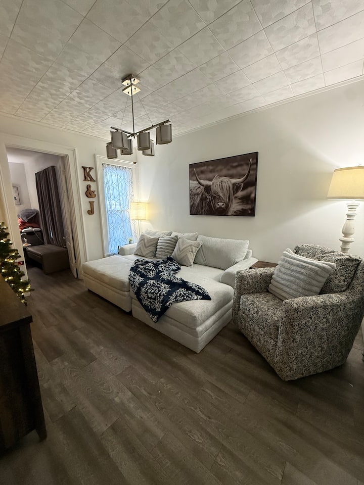 The Downtown Cabin - Sleeps 6 ! - Carlisle, OH
