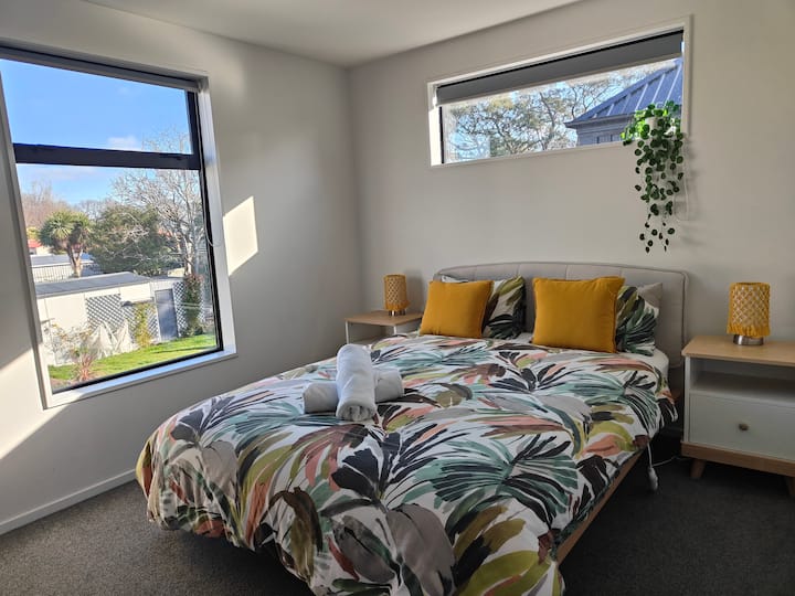 Tranquil Bamboo Oasis - New 2 Bed Close To Cbd - Lyttelton