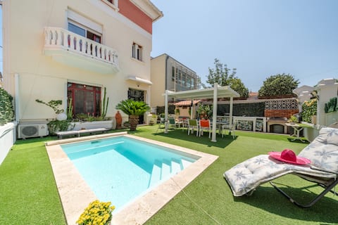 Villa Maryse with private pool
