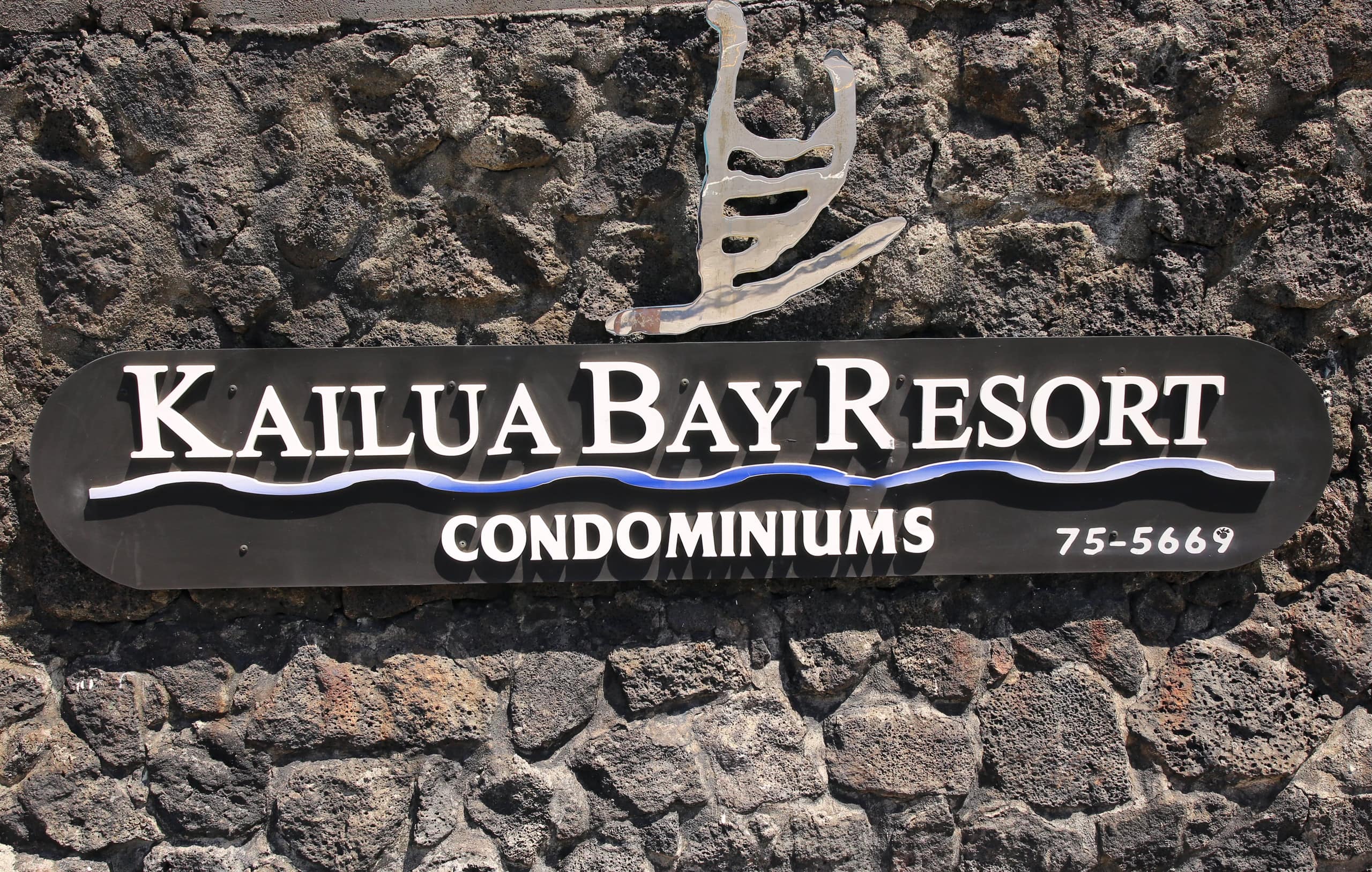 Condo in Kailua-Kona · ★4.98 · 2 bedrooms · 2 beds · 2 shared baths - Image 52