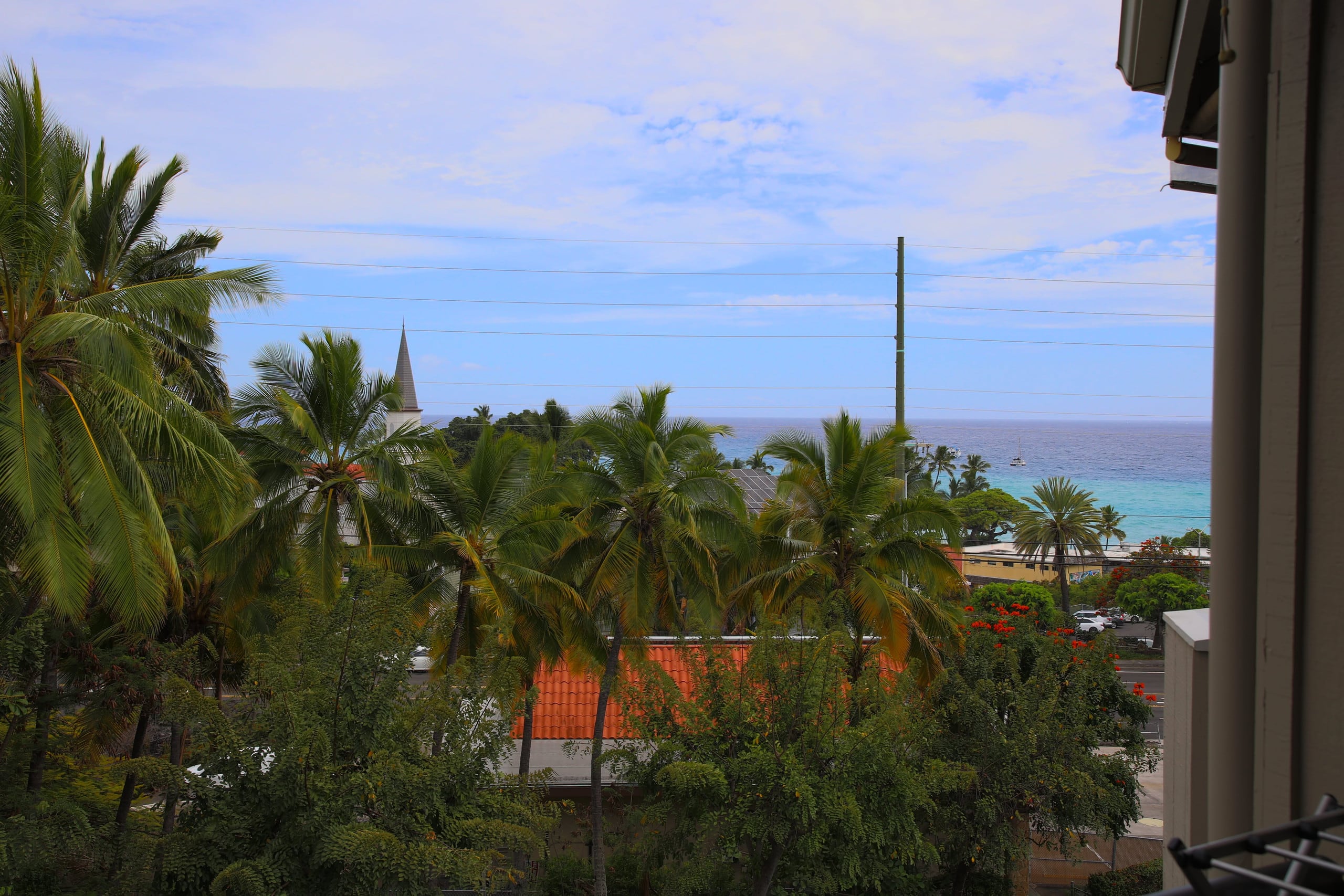 Condo in Kailua-Kona · ★4.98 · 2 bedrooms · 2 beds · 2 shared baths - Image 26