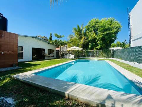 Boho Beach House, Surfcity