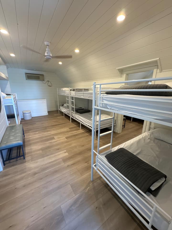 Bedroom 10